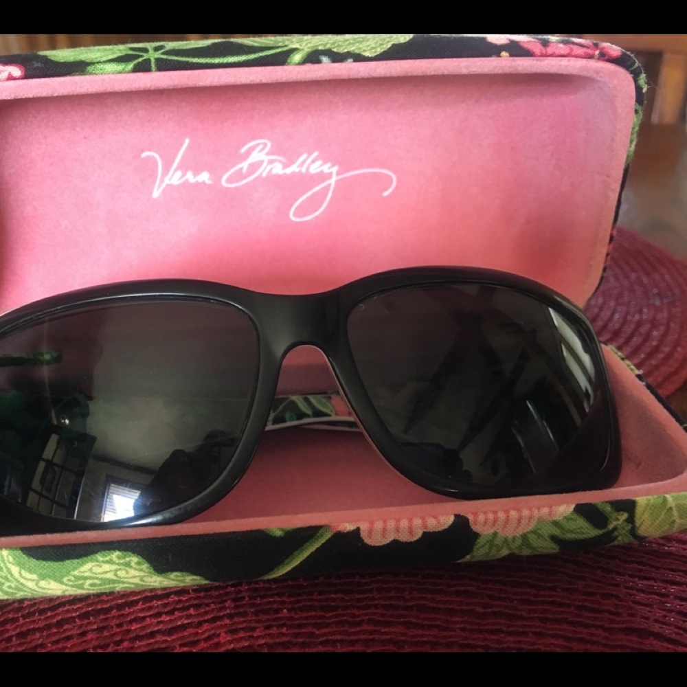 Vera Bradley Botanicals sunglasses and sunglasses case